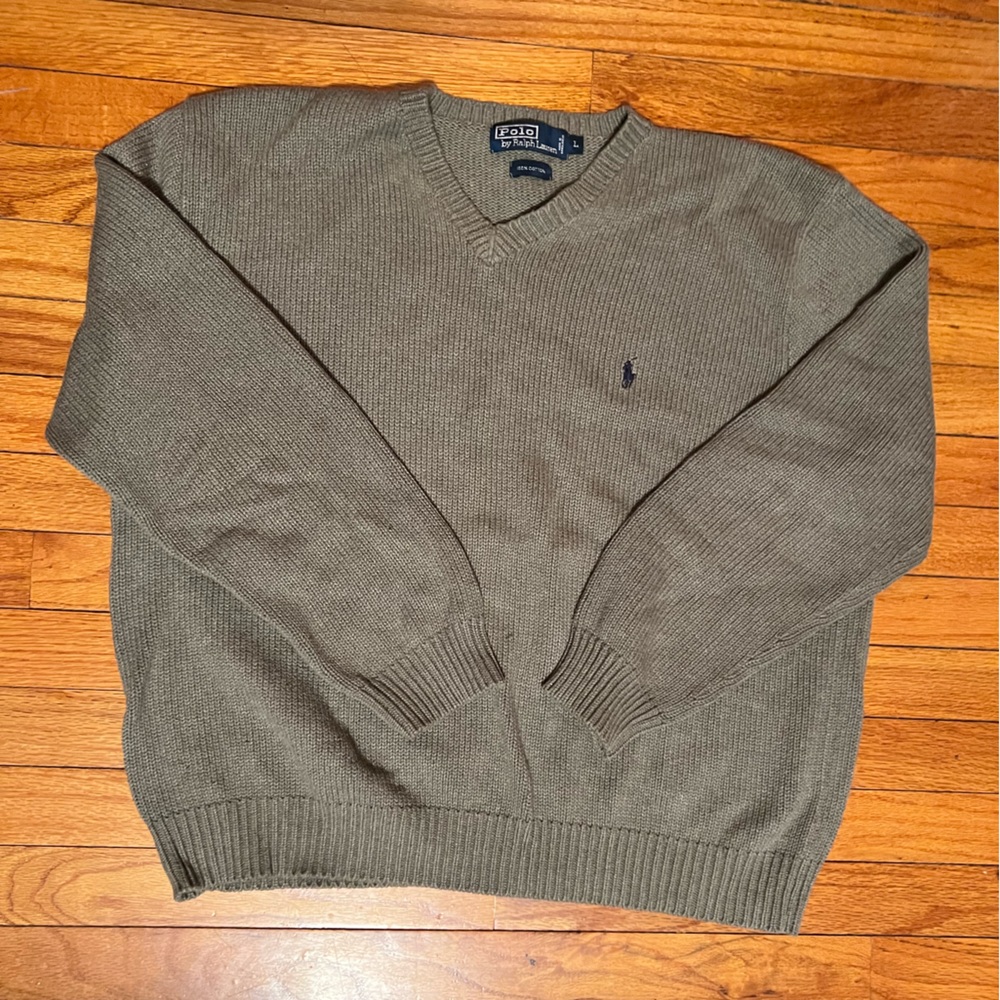 Polo by Ralph Lauren Men’s V neck cotton sweater sz. L